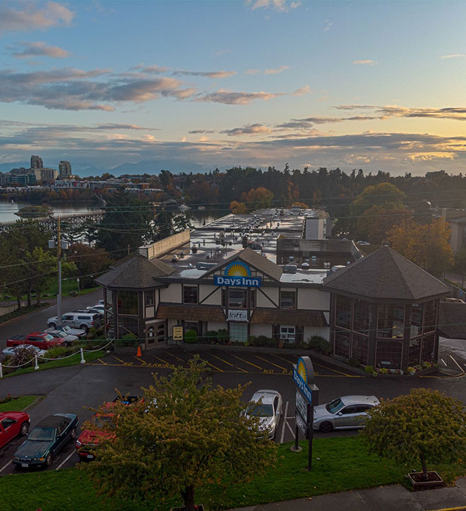 Welcome to the Days Inn Victoria Uptown in Victoria, BC