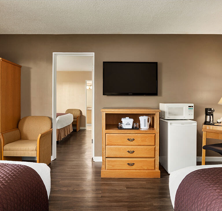 Hotel Rooms & Suites in Victoria, BC