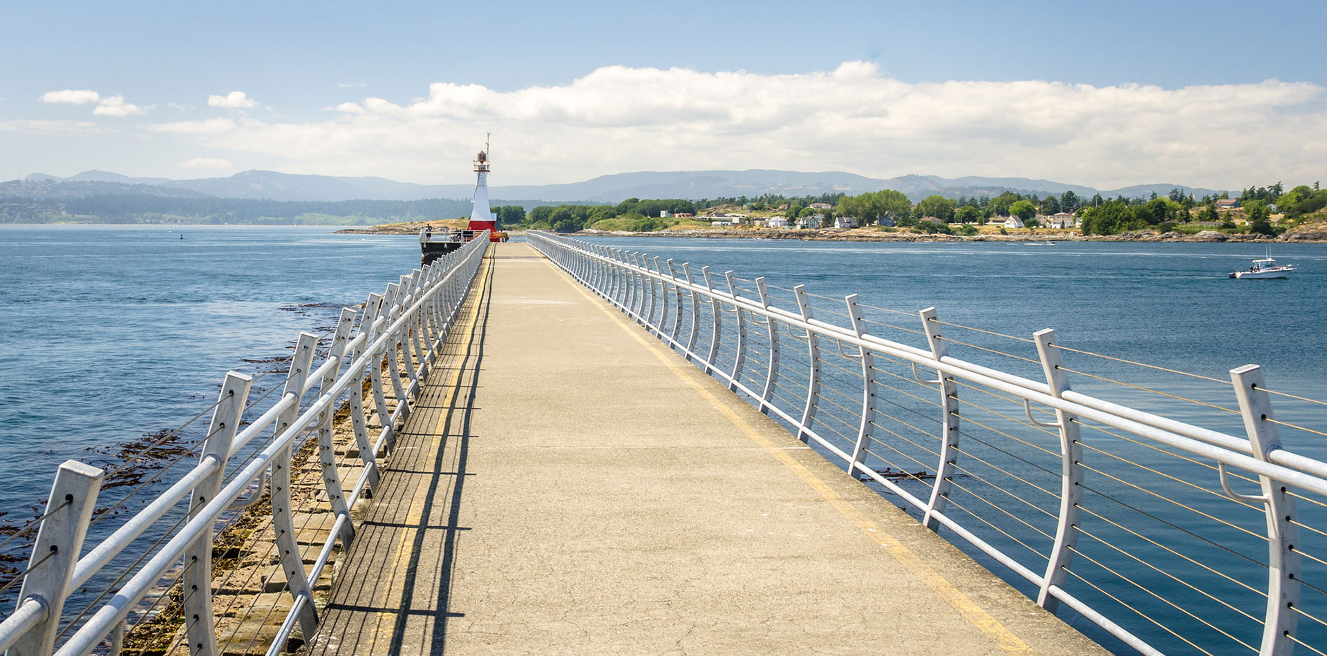 Hotel Rooms & Suites in Victoria, BC